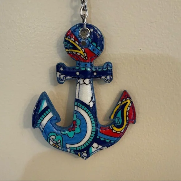 NWOT Vera Bradley Anchor Keychain Marina Paisley Pattern - Picture 3 of 4